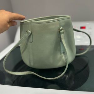 Vintage Coach - Shoulder Clutch leather purse - pastel green